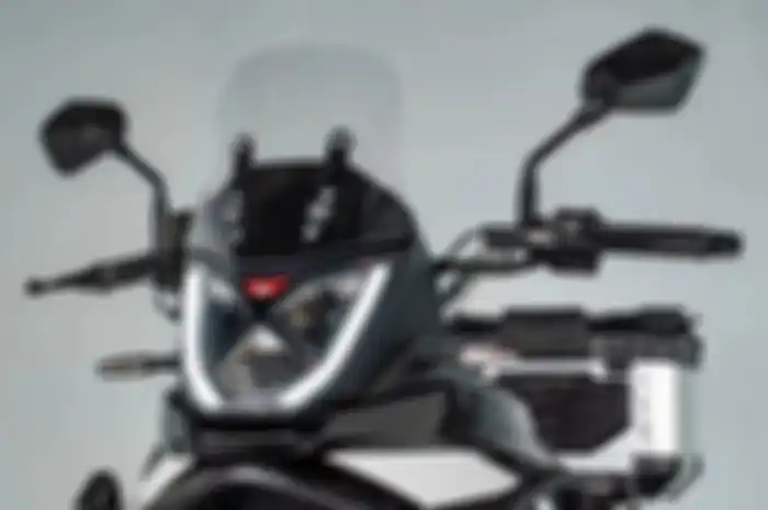 Tampang depan motor baru Zongshen Cyclone RX250 2024.