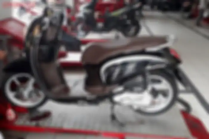 Kata Mekanik Bengkel Resmi Honda AHASS Ini Sumber Suara Kretek di CVT Honda Scoopy  