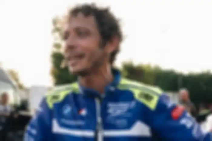 Valentino Rossi siap gantikan pembalap VR46 Fabio Di Gianntonio di MotoGP Sepang 2024.