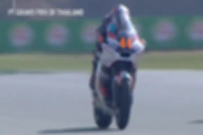 Aron Canet ngamuk di P1 Moto2 Thailand 2024, pembalap Indonesia Mario Aji pelan-pelan naik.