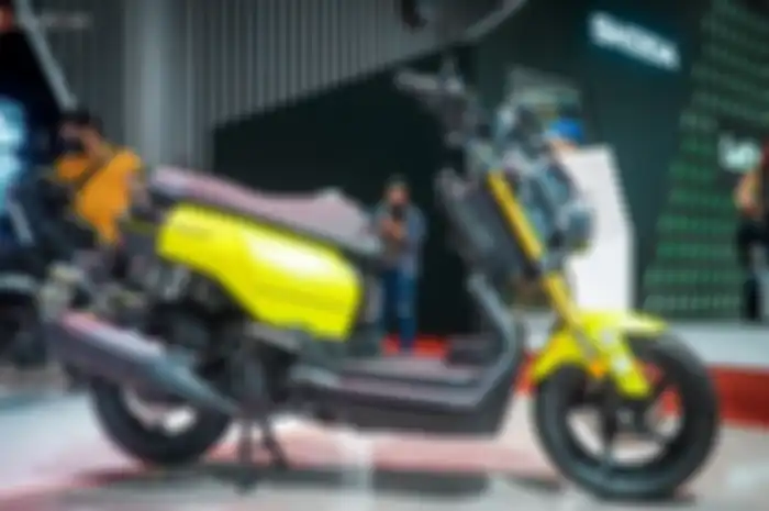 SYM KNBRT tiruan Honda Zoomer X dijual murah meriah, desain kekar dan cocok buat anak muda.