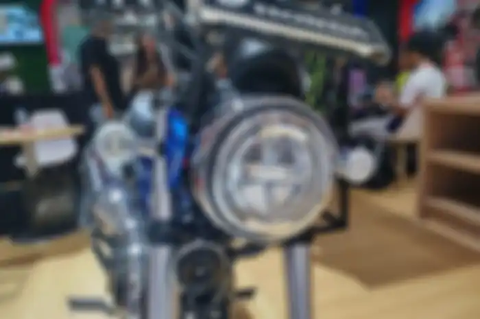 Honda Indonesia jual motor pakai nama anjing makin aneh tanpa tangki bensin padahal mesin 4-tak