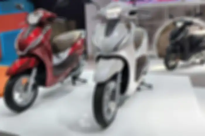 Skutik terbaru Honda Leas 125 kembaran Spacy resmi diluncurkan harga Rp 28 jutaan.