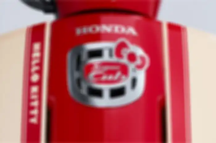 Motor baru Honda edisi Hello Kitty.