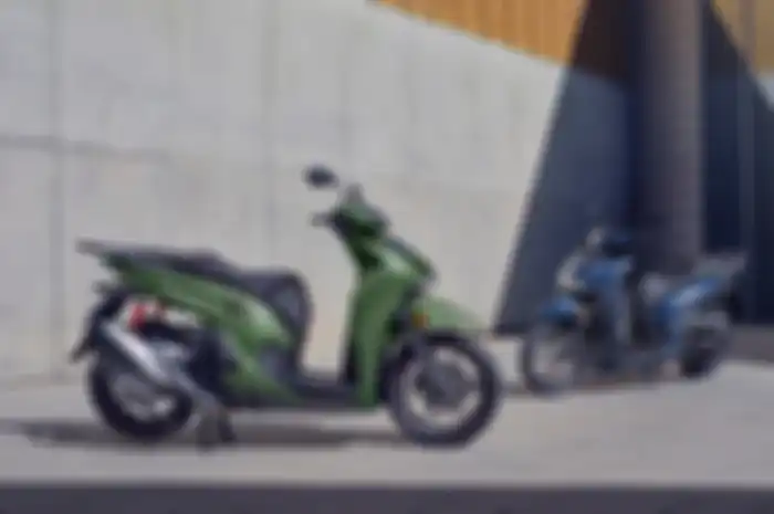 Motor baru  Honda SH350i bisa tembus Rp 137 km/jam jutaan