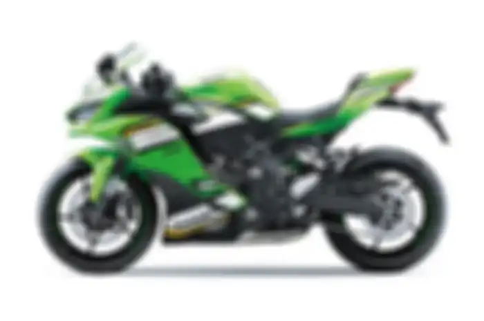 Tampak samping motor baru Kawasaki Ninja ZX-25RR KRT Edition 2025.