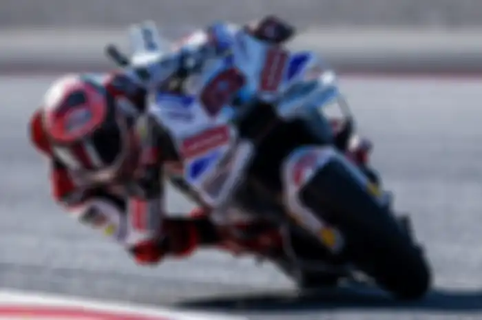 Selain Marc Marquez, Pecco Bagnaia juga jajal motor baru MotoGP Ducati 2025.
