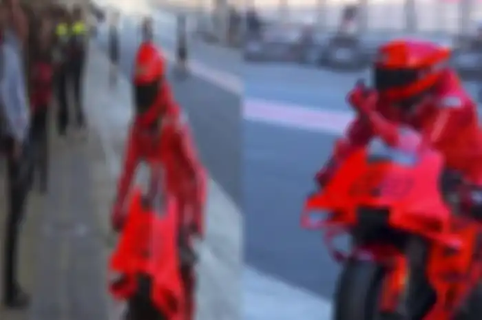 Momen Marc Marquez acungkan jari tengah ke Gresini Racing di tes MotoGP.