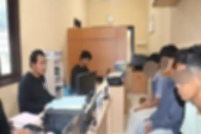 Para pelaku pengeroyokan terhadap salah satu warga Sragen.