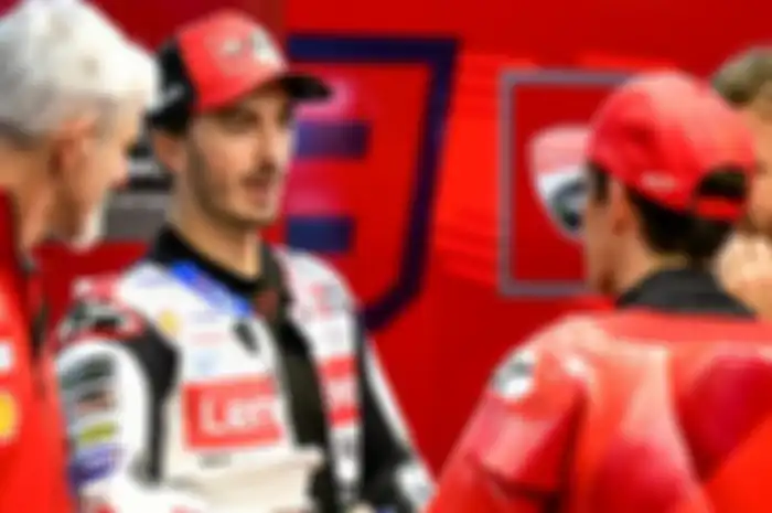 Pecco Bagnaia dan Marc Marquez jadi rekan duet di tim Ducati Lenovo MotoGP musim 2025.