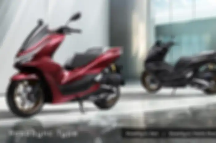 Honda PCX 160 terbaru tipe tertinggi dilengkapi fitur RoadSync.