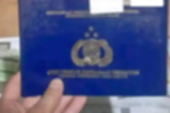 BPKB elektronik dilengkapi teknologi chip dan arsip digital yang akan menggantikan format konvensional berbentuk buku.