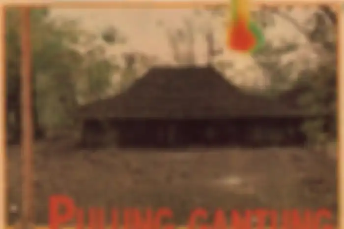 Pulung gantung, cahaya berekor yang dipercaya masyarakat Gunung Kidul, Yogyakarta sebagai pembawa maut. Kemunculannya diikuti kasus bunuh diri (Djati/Intisari)