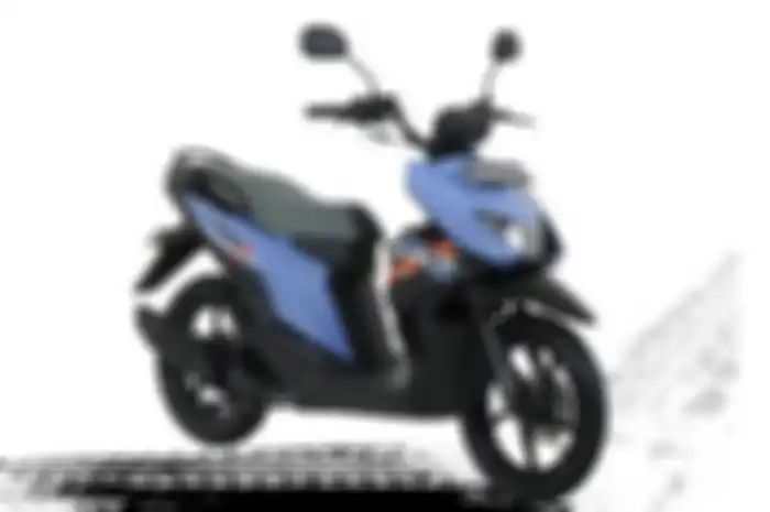 Warna baru skutik adventure Suzuki Nex II Crossover, Pearl Ash Blue.