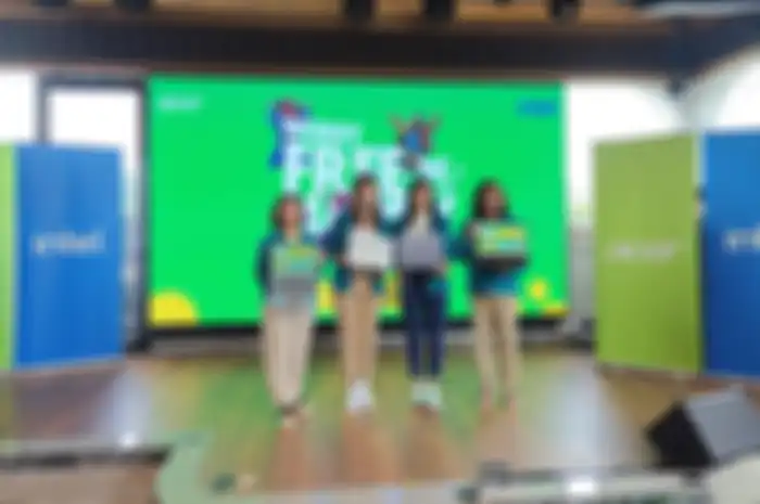 Acer meluncurkan program Worry Free be Happy, layanan after sales dan promo kepada konsumen di Indonesia