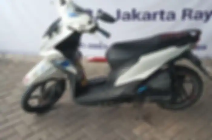 Motor murah Honda BeAT buka harga di bawah Rp 5 juta, dilelang lengkap dengan STNK dan BPKB.