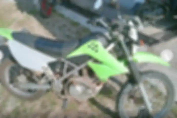 Kawasaki KLX 150 tahun 2012 akan dilelang KPKNL Pontianak, Kalbar mulai harga Rp 2,7 jutaan.