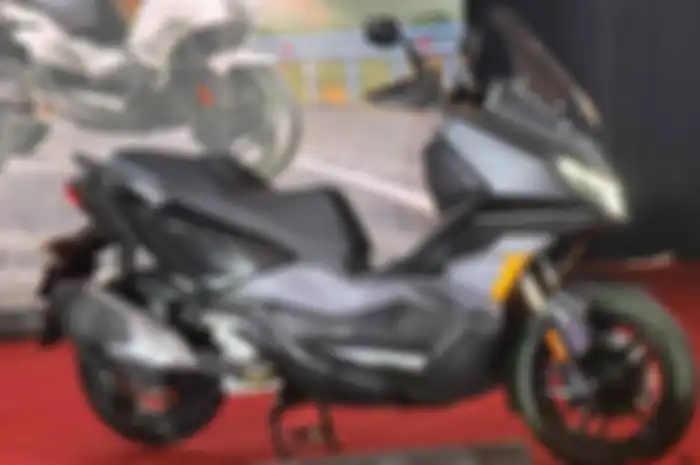 SYM Husky ADV 300  2025 skutik adventure baru pesaing Honda ADV kapasitas mesin lebih besar dari NMAX Turbo. 
