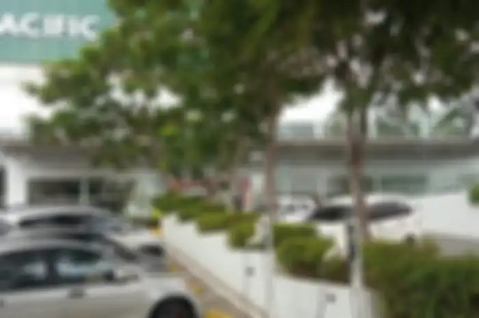 Pacific Garden Square memiliki fasilitas lengkap termasuk charging station untuk mobil listrik.