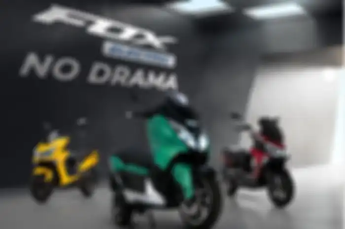 Polytron Fox 500 (hijau) dibanderol Rp 43 jutaan atau setara harga Yamaha NMAX Turbo.