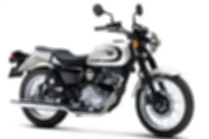 Motor baru Kawasaki berkonsep retro resmi dijual, harganya setara banderol Yamaha XMAX.