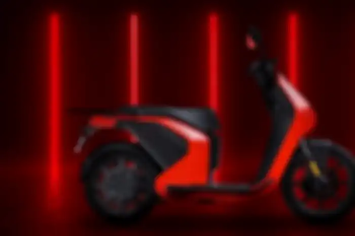 Motor listrik baru, Charged Baycat desain stylish yang dipadukan dengan teknologi terkini yaitu Super Fast Charging. 
