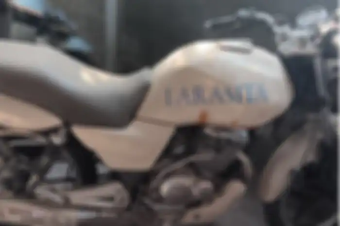 Suzuki Thunder punya kapasitas bensin besar jadi buruan pedagang bensin eceran, buka harga murah.