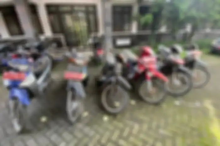 Tampilan depan motor murah yang dilelang tidak sampai Rp 2 juta.