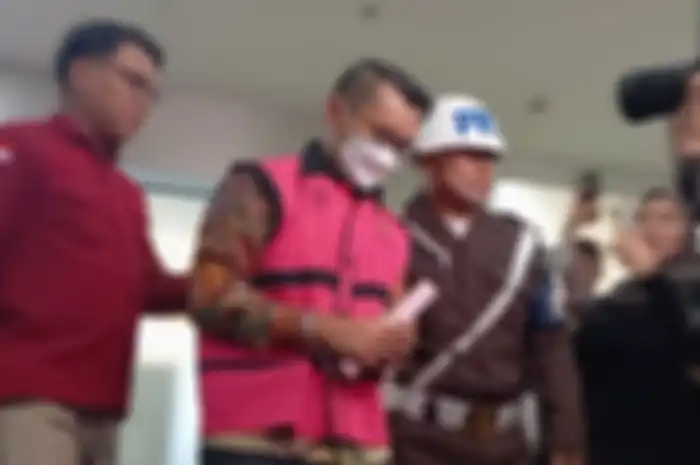 Maya Kusmaya, salah satu petinggi Pertamina yang diduga menyuruh oplos Pertamax.