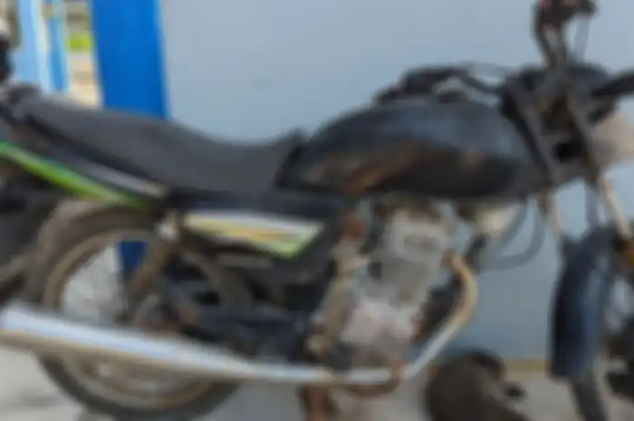 Motor murah cocok untuk bahan modifikasi Honda Mega Pro buka harga cuma Rp 1 jutaan, dokumen lengkap.