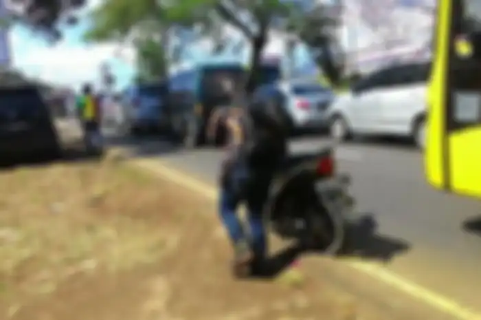 6 komponen ini wajib dicek saat motor mendadak mogok walaupun bensin masih penuh.