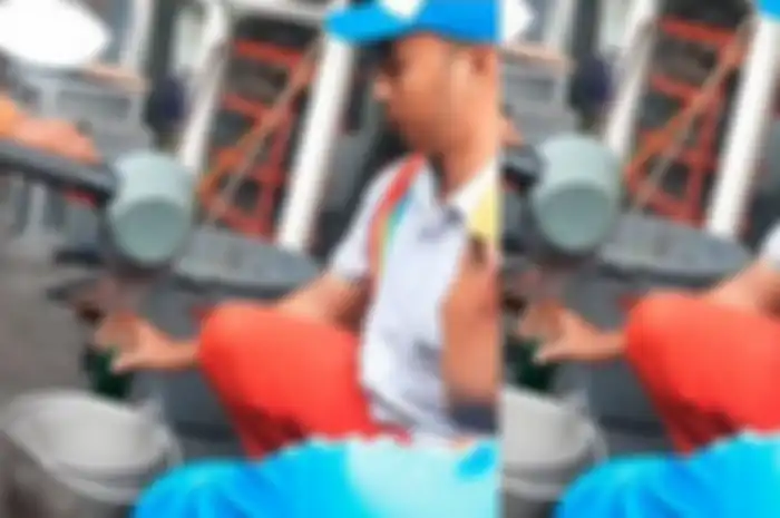  Rekaman video pengujian takaran BBM Pertalite di SPBU Patal Lawang, Kabupaten Malang, Jawa Timur, warga kesal isi BBM tak sesuai harga dan takaran. 