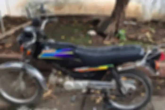 Motor murah Honda Win dilelang murah Rp 2 jutaan, lokasi di Semarang.