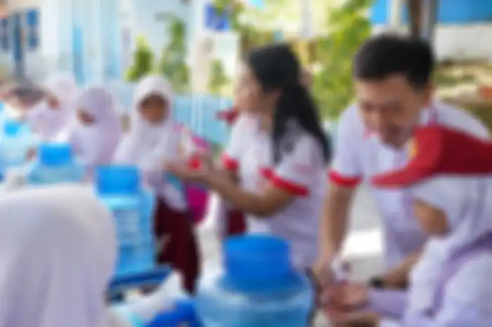 Individu dengan gaya belajar aktif dalam model Kolb cenderung terlibat langsung dalam pengalama yang membuat keputusan berdasarkan pengalaman dan biasanya mereka akan cepat bereaksi dengan situasi yang baru (siaran pers)