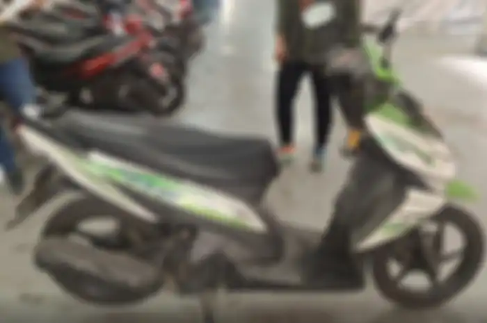 Motor murah Honda Vario 110 tahun 2012 dilelang mulai Rp 3,9 jutaan lokasi Jakarta.