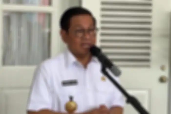 Gubernur DKI Jakarta, Pramono Anung berencana menaikkan tarif parkir kendaraan pribadi jadi makin mahal. 