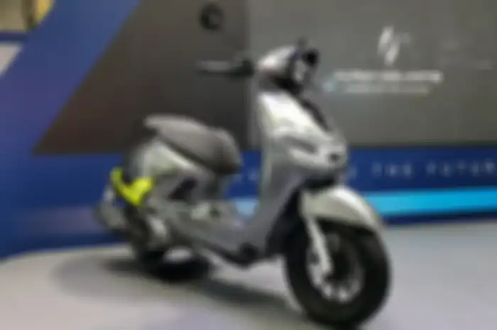 Meluncur motor matic mirip Vespa matic Horizon 300 ABS 2025 yang harganya setara Yamaha XMAX.