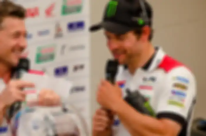 Lucio Cecchinello dan Cal Crutchlow.