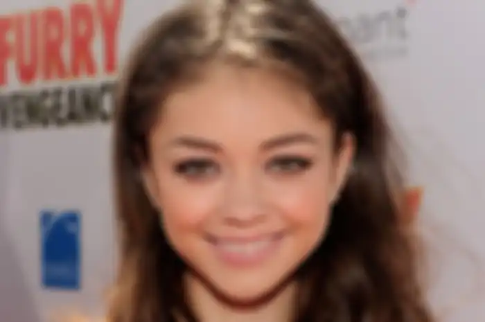 Sarah Hyland: Click with Acting