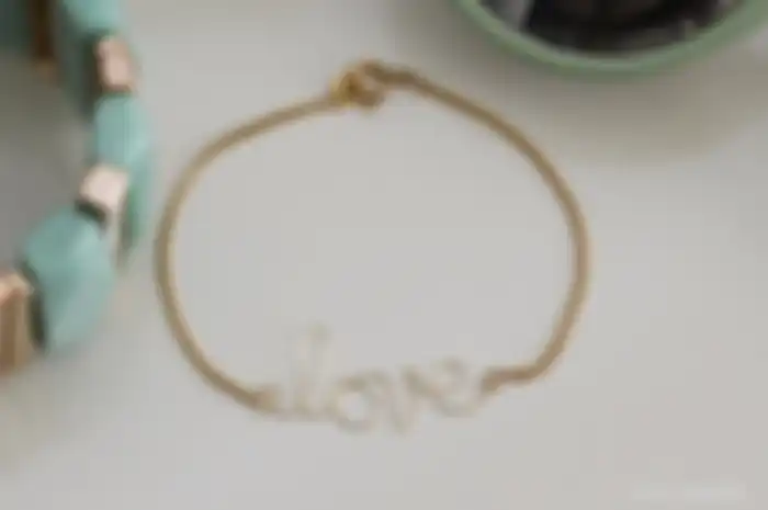 DIY: Name Bracelet