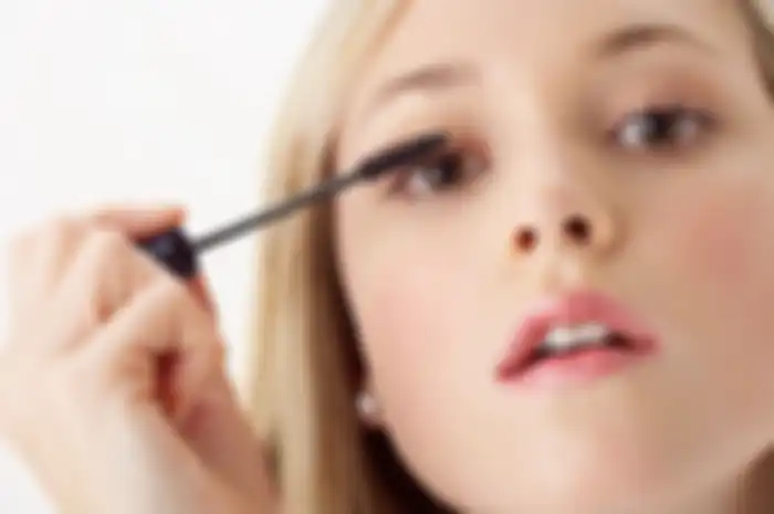 Tutorial Bikin Makeup Mata Natural Dan Fresh
