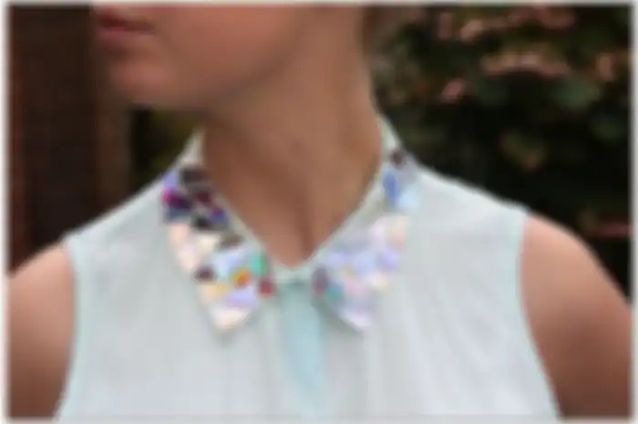 DIY: Hologram Collar