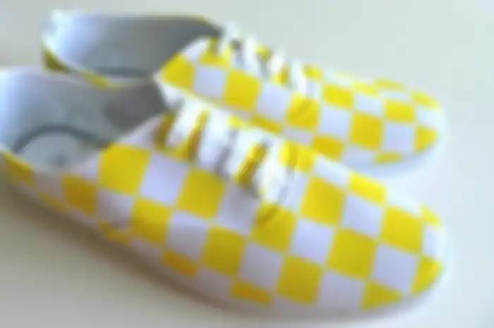 DIY: Checkerboard Shoes