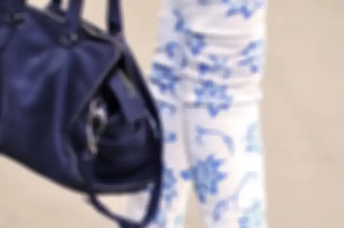 DIY: Flower Printed Denim