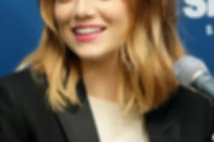 Emma Stone: Hubungan Gwen dan Peter Makin Rumit di The Amazing Sipder-Man 2