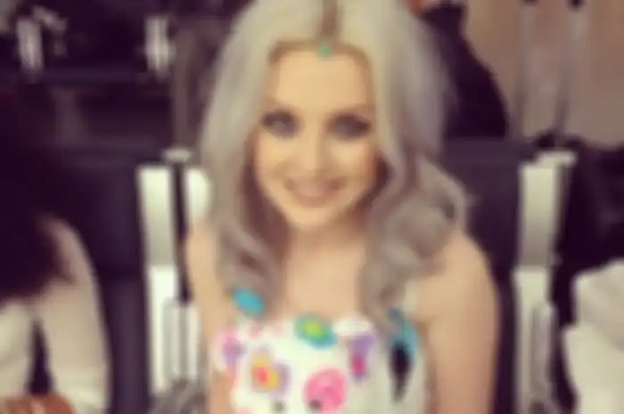 Perrie Edwards: Butuh Usaha Keras Ketika Pacaran