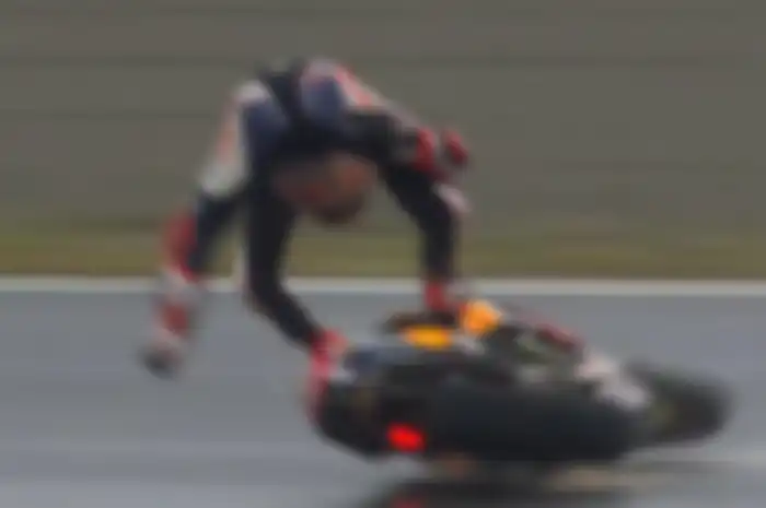 Marc Marquez highside di latihan resmi 2 MotoGP Jepang