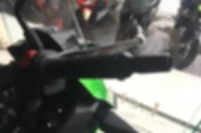 Jalu setang motor. Ini Fungsi Jalu di Setang Motor, Bisa Menyelamatkan Saat Terjadi Kecelakaan Lo!