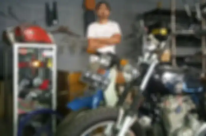 Apriansyah Putra builder sekaligus owner Twofour Works.