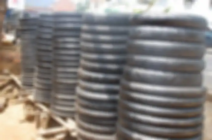 Waspada beredar ban motor bekas yang disulap jadi seperti ban baru.